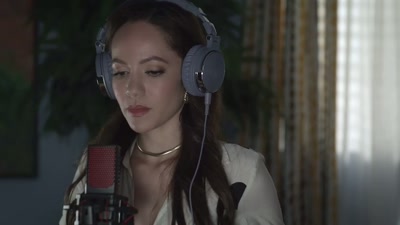[Lucy]
Recording in three, two... - Love at First Lie