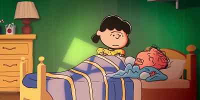 Lucy! Wake up! It's Christmas! - Snoopy Presents: For Auld Lang Syne