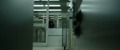 - Luigi. - Step on it. - Den of Thieves