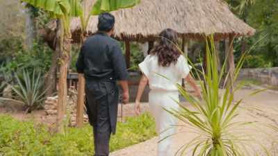 Luis starts
by cooking the pork - Eva Longoria: Searching for Mexico