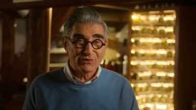 [Luísa chuckles] - The Reluctant Traveler with Eugene Levy