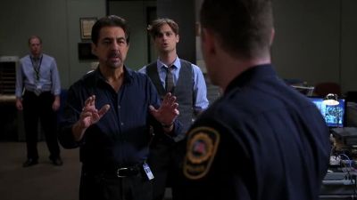 Luke, you have to
close your eyes. - Criminal Minds