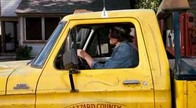 Luke's plan needed a little
tricky timing. - The Dukes of Hazzard