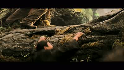 Lumpy! Help me! Bloody hell, Choy! - King Kong