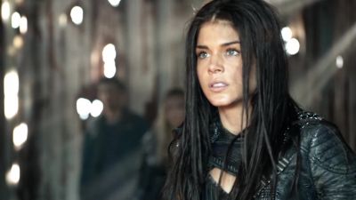 Luna. - The 100