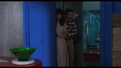 Lydia's trying, but they don't believe her. - Beetlejuice