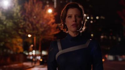 - Lyla?
- I'm Harbinger now. - Supergirl