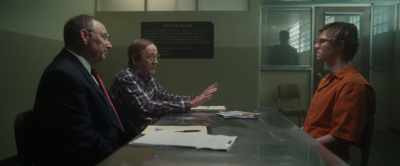 Lyle, I told you
because that's what I remembered. - Dahmer - Monster: The Jeffrey Dahmer Story