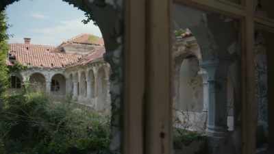 [Lynette] By the end
of the bombardment, - Mysteries of the Abandoned