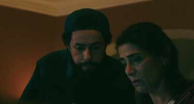 Ma, it's going through, all right?
If it's here, they can see it, right. - Ramy