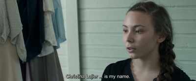 - Mã numesc Christina Lajler.
- Da. - Sami Blood