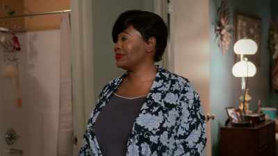 - Ma, you still standing there.
Good night. - Tyler Perry's Bruh