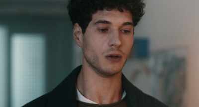 - Ma tu stavi con lui?
- Sono un suo amico. - Mascarpone