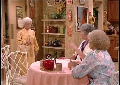 MA YOU CAN'T SLEEP EITHER - The Golden Girls