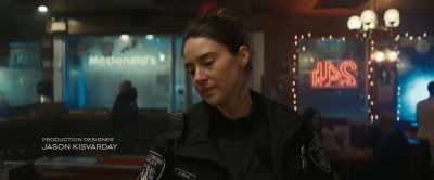 Ma'am, you can't
bring alcohol in here. - To Catch a Killer
