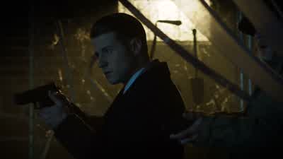 Ma'am, don't move. - Gotham