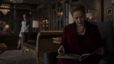 - Ma'am?
- Hmm? - The Man in the High Castle