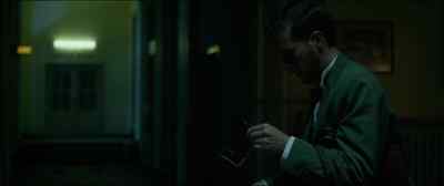 -Ma'am?
-It's Mrs. Carson. - Leatherface