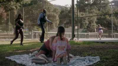 Ma'am, no time for that.
Just take your daughter and go. - The Rookie: Feds