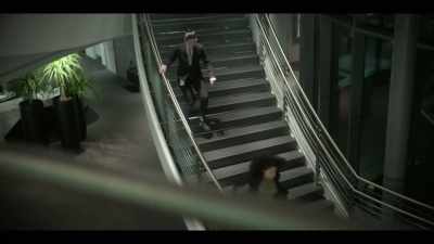 - Ma'am, stop!
- Secure all exits. - Raising Dion