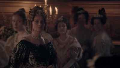 Ma'am, the Duchess was hoping for a word. - Victoria