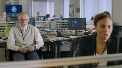-Ma'am? - Yeah? - McDonald & Dodds