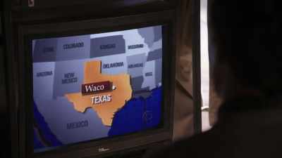 [Mabrey] The standoff outside
the Branch Davidian compound - Waco