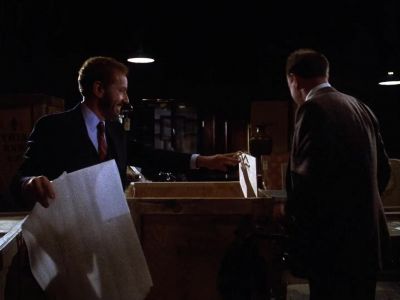 Mac, we got a big problem. - MacGyver