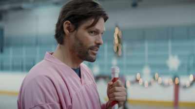 Mac Graves clearly
done playing games. - Reindeer Games Homecoming