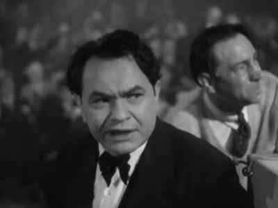 Mac, have 20 cops ready to get us back
from the ring to our dressing room. - Kid Galahad