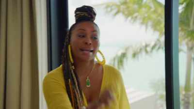 - Macaroni
and god damn cheese, okay? - The Real Housewives Ultimate Girls Trip