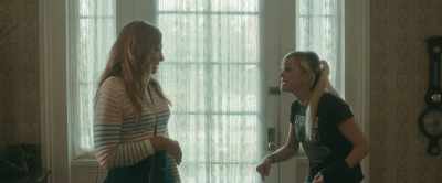 Macey. Macey, Macey.
We need to stay here. - The Estate