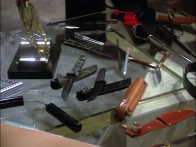 MACGYVER: Will you look at this stuff? - MacGyver