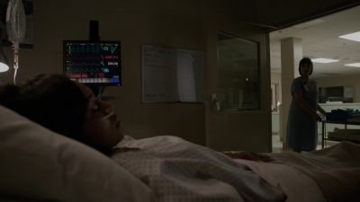 (machine beeping) - Sleepy Hollow