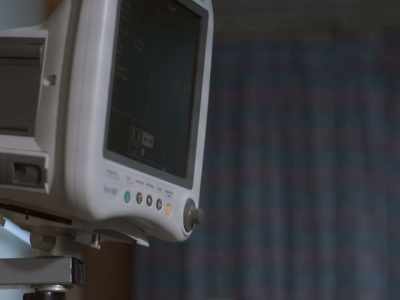 - [MACHINE BEEPING]
- [WOMAN] Charge nurse on duty to CCU. - On My Block
