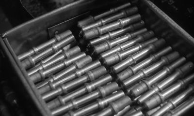 Machinery rattles and whirs - Saturday Night and Sunday Morning