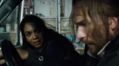 Madam. Care for a lift? - Sleepy Hollow