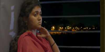 Madam, please spare us
two rupees. - Sairat