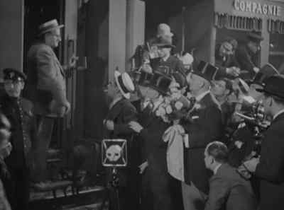 Madame Marvelle's been deeply touched
by this reception, gentlemen. - Rome Express