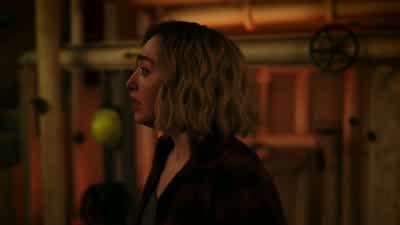 Maddie, what's going on? - School Spirits
