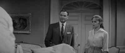 Mademoiselle, I'm Inspector Beauchamp. - Return of the Fly