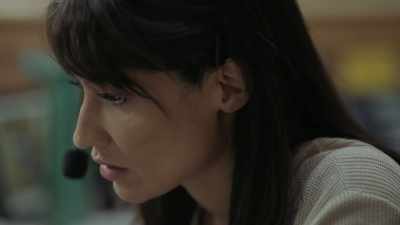 [Maggie] And never
talk to my daughter again. - My Life Is on the Line