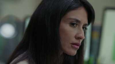 [Maggie] Don't tell me
to calm down. - My Life Is on the Line