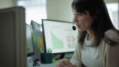 [Maggie] I don't want
an apology. - My Life Is on the Line