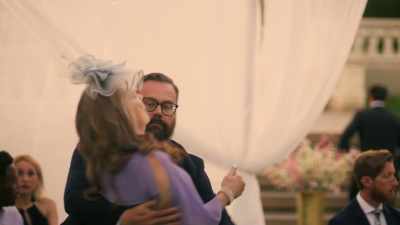 Maggie! Maggie!
Maggie? Maggie? Maggie? - Rent a Groom