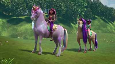 [magical tinkling] - Unicorn Academy