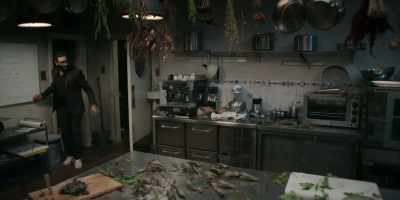 Magnus? Magnus, what-- - House of Spoils