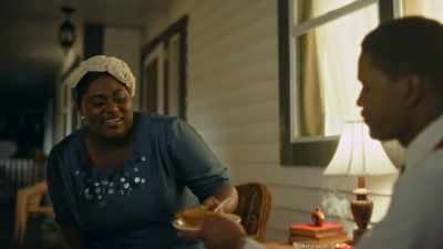 [mahalia chuckles] - Robin Roberts Presents: Mahalia