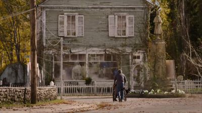 MAIN ST - The Last of Us