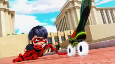 Maintenant, Chronogirl, attrape son Miraculous, ses boucles d'oreille! - Miraculous: Tales of Ladybug & Cat Noir